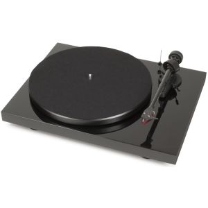 Pro-Ject Debut Carbon (DC) gramofon analogowy z wkładką Ortofon 2M-RED