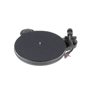 Pro-Ject RPM 1 Carbon Black Piano