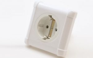 Oyaide SWD-XXX-E Gniazdo sieciowe